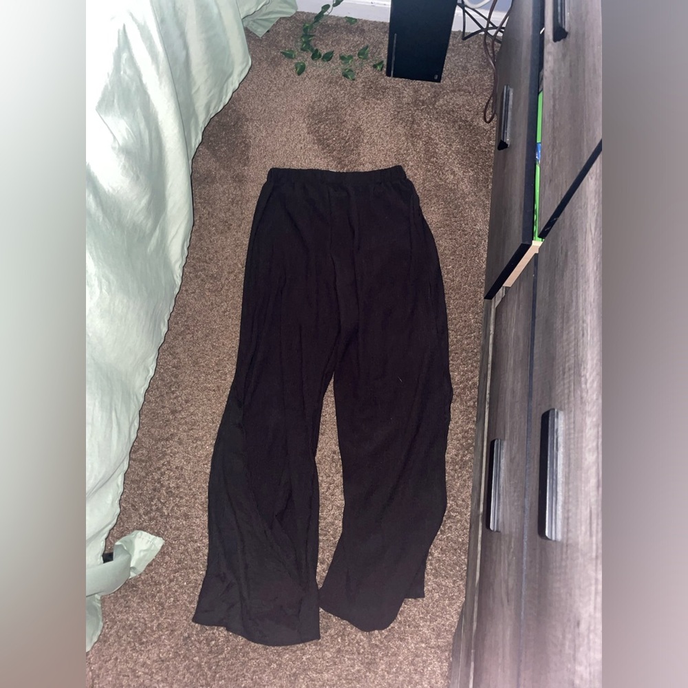 Flowy Black Parachute Pants. 7th Ray brand